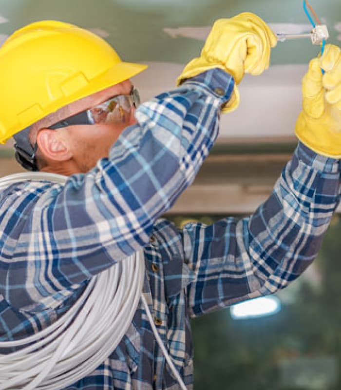electrician-with-wire